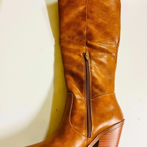 SO® Tall Women's Western Boots - Picture 5 of 8